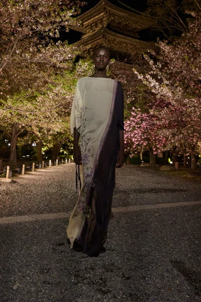 Look 54